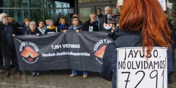 Manifestación por los muertos en pandemia en Madrid y las cifras polémicas