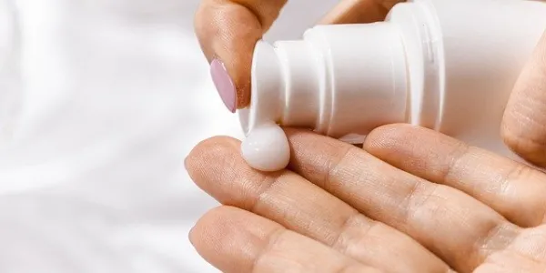 Crema de manos antivirus