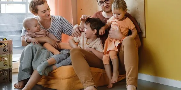 La crianza, misión imposible por la economía actual y la incertidumbre