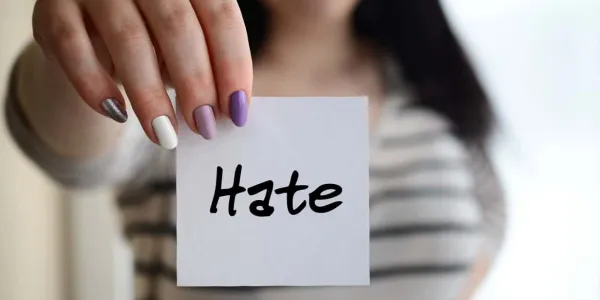Los discursos de odio y sus desafíos