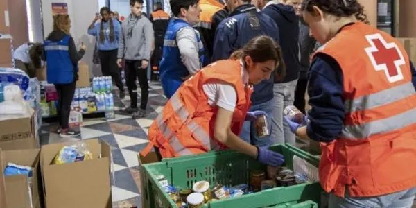 Estas son las donaciones que necesitan urgentemente los pueblos afectados por la DANA en Valencia según los ayuntamientos