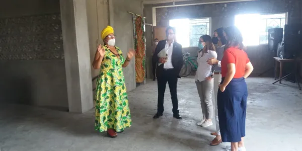 Ecuador levanta el estado de excepción por la Covid-19 e intenta reducir los daños