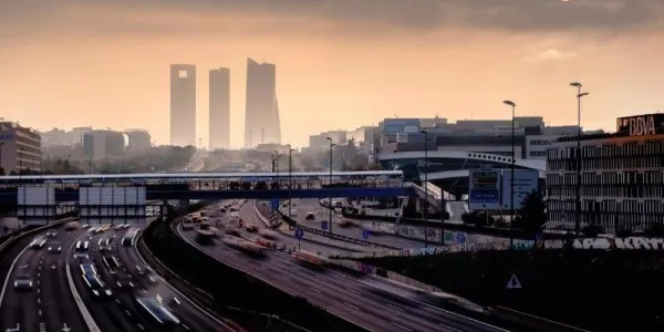 La población más pobre de la UE reduce las emisiones de CO2 y la más rica las aumenta