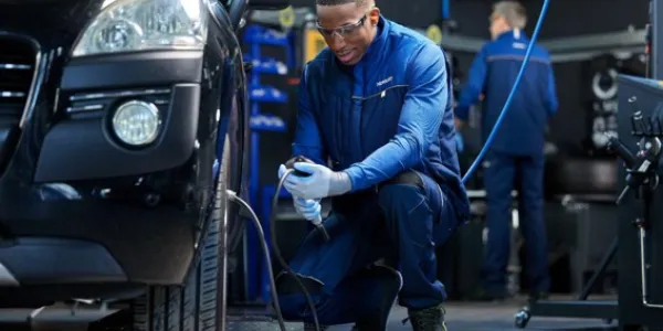 Gestos para reducir las emisiones de los coches