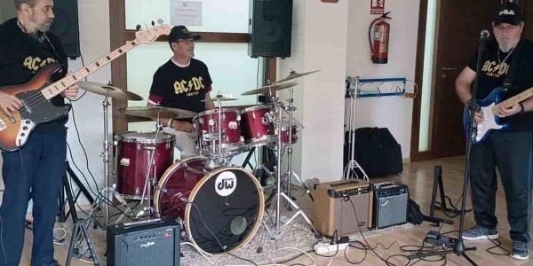 Una residencia y el grupo musical para el envejcimiento activo