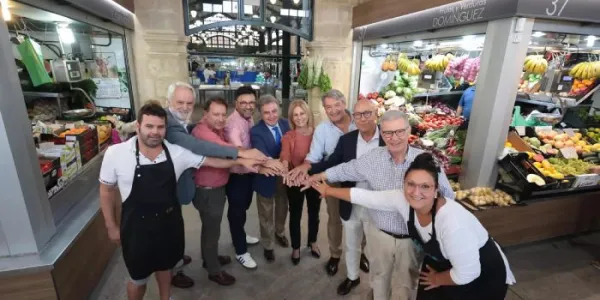 El equipo con la copa 