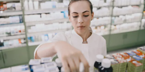 Las farmacias recurren a la inteligencia artificial