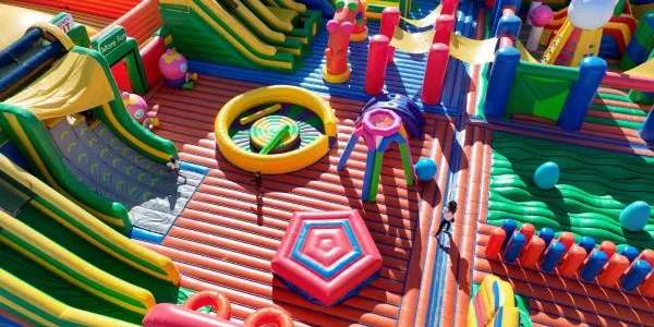 Funbox, el parque hinchable llega a Madrid