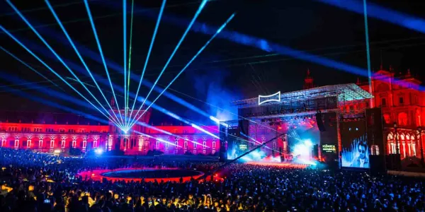 Icónica fest y la música moderna invade Sevilla