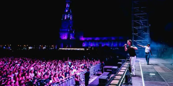 Icónica Santalucía Sevilla Fest