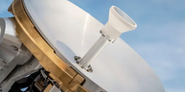 Antena de satélite 