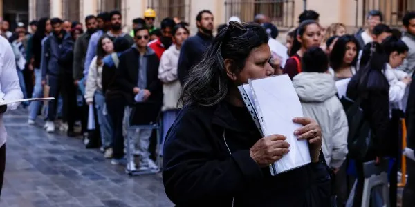 Los inmigrantes envejecen en España, ya no la llenan de juventud