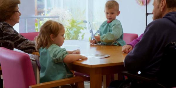 Mayores, niños y alimentación