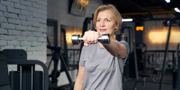 Por qué deben ir unidos la menopausia y el deporte