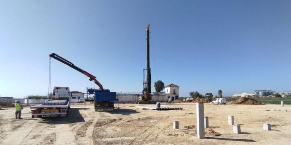 Obras para la construcción de la depuradora de aguas residuales en Doñana