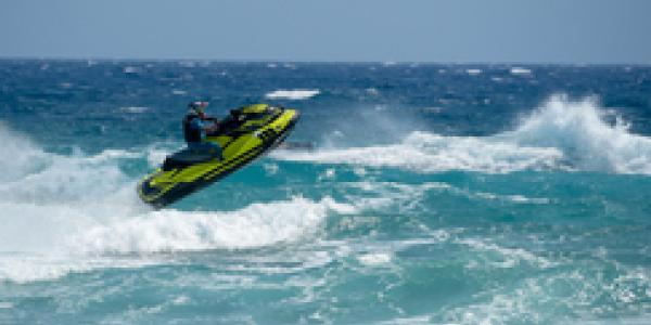 Los accidentes en motos de agua crecen