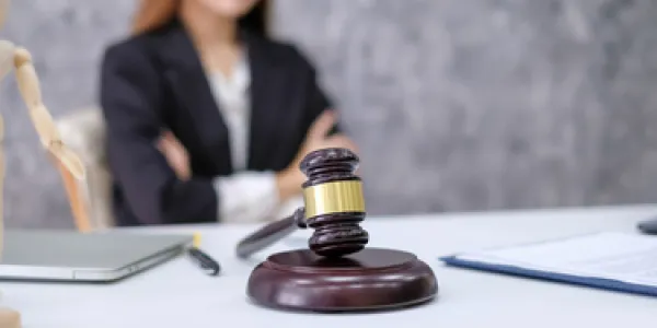La presencia de la mujer en la justicia aumenta