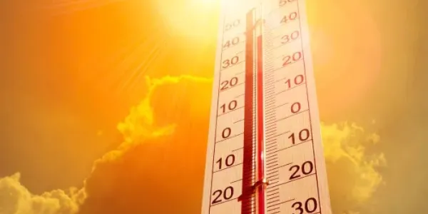 termómetor marcando una temperatura alta