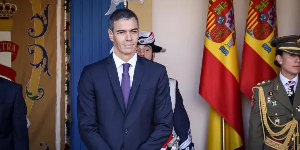Pedro Sánchez este 12 de octubre en el desfile de las Fuerzas Armadas