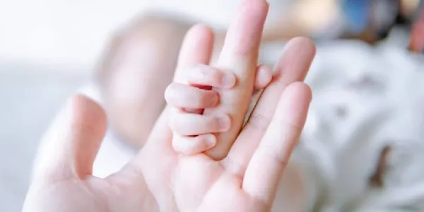 Los permisos por paternidad no afectan a la productividad de la empresa