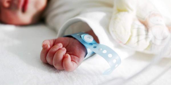 Recién nacido descansando