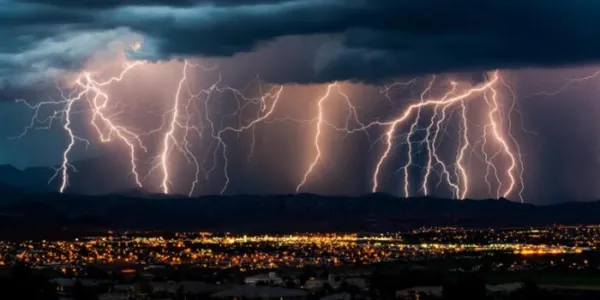 Tormenta eléctrica