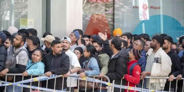 Regularización de papeles para personas inmigrantes