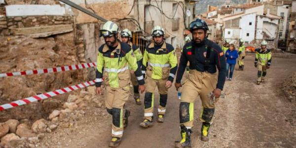 Tareas de reparación y limpieza tras el impacto de la DANA