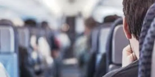 Los viajeros que regresen de países con riesgos sanitarios deben estar alerta