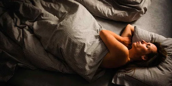 Horas de sueño y relación con el alcohol