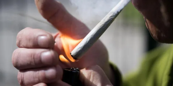 Reino Unido veta el tabaco a los niños del 2009