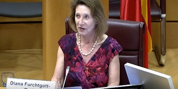 Diana Furchtgott-Roth, guru energética del presidente Donal Trump en el Senado 