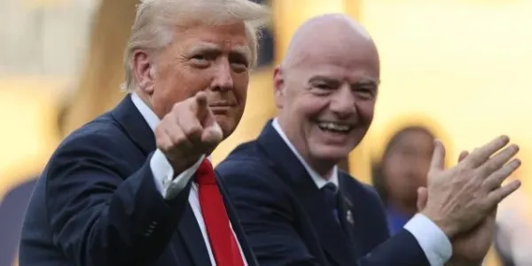 Donald Trump y Gianni Infantino en el Mundial de Clubes