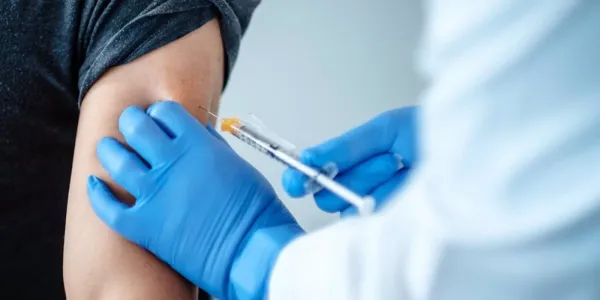 Uno de cada 5 profesionales sanitarios es reticente a recomendar vacunas