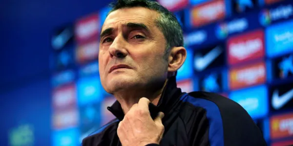 El Barcelona echa a Valverde tras la pérdida de técnica de juego.