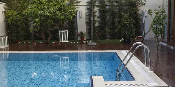 Piscina de una vivienda de lujo